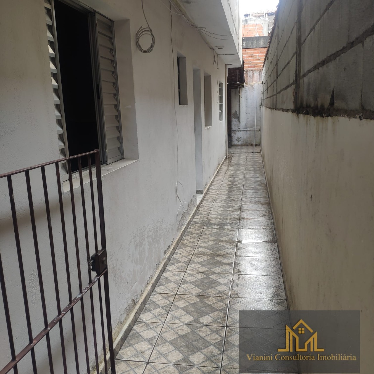 Casa – Laranjeiras – Caieiras – COD: L1010